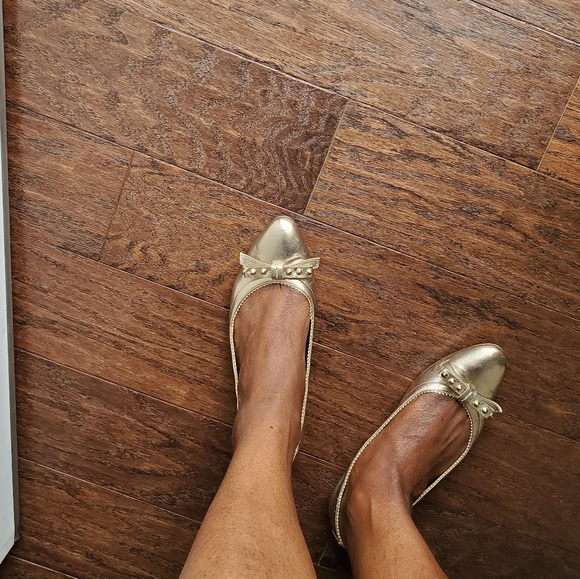 Burberry Flats - Picture 4 of 6